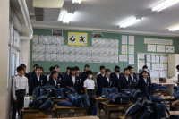pict-1-3 (2)